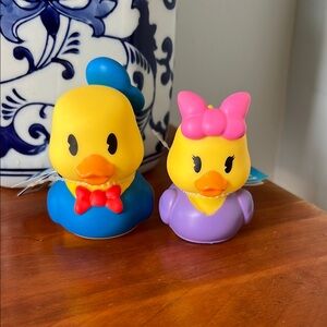 Donald and Daisy rubber duck pair